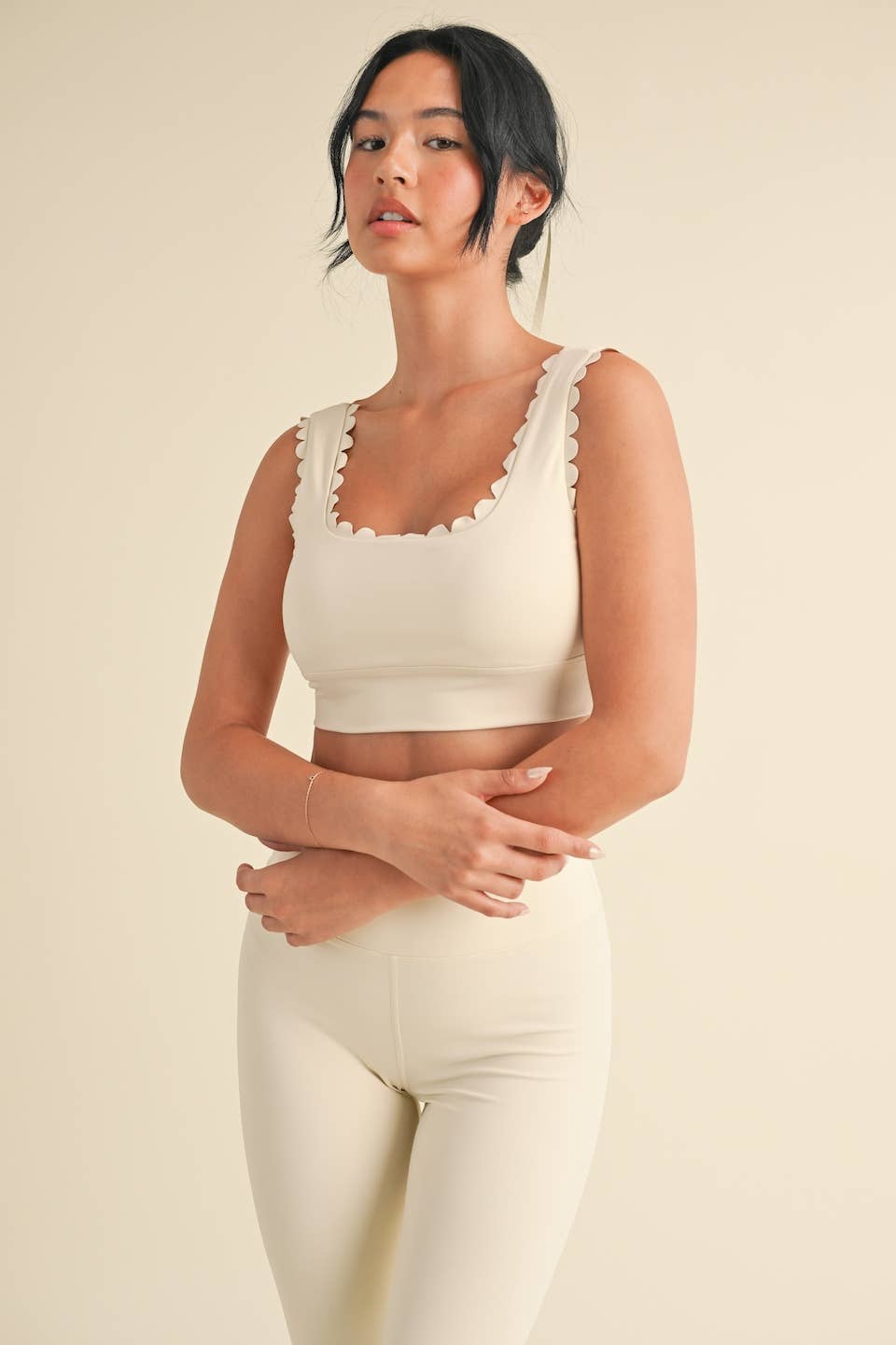 Scallop Edge V-Back Bra Top and Full Length Leggings Set