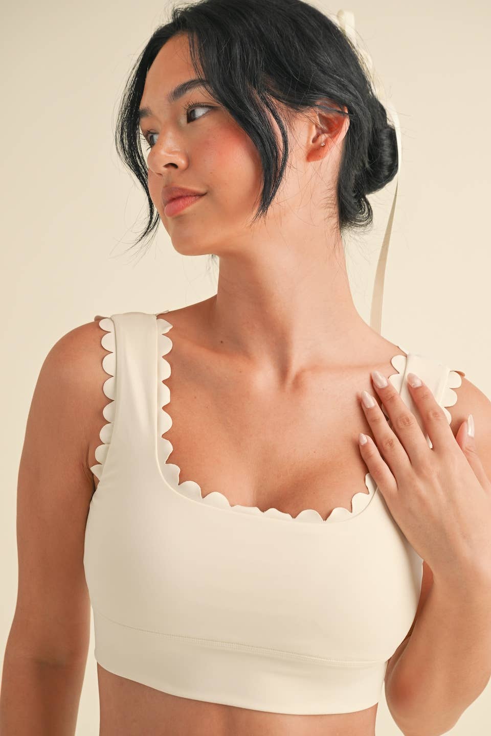 Scallop Edge V-Back Bra Top and Full Length Leggings Set