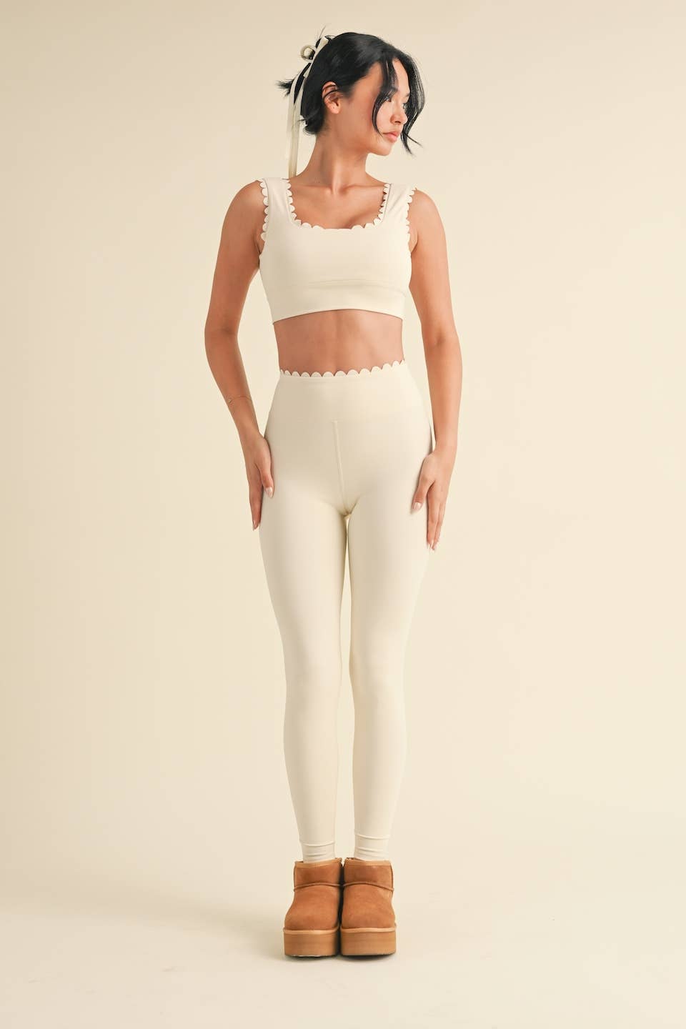 Scallop Edge V-Back Bra Top and Full Length Leggings Set
