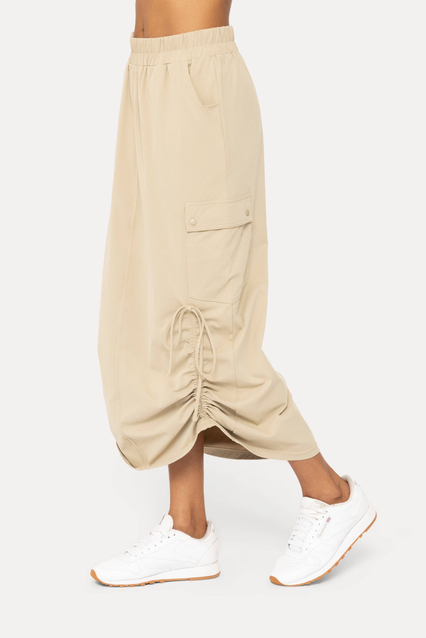 Sustainable Stride Cargo Maxi