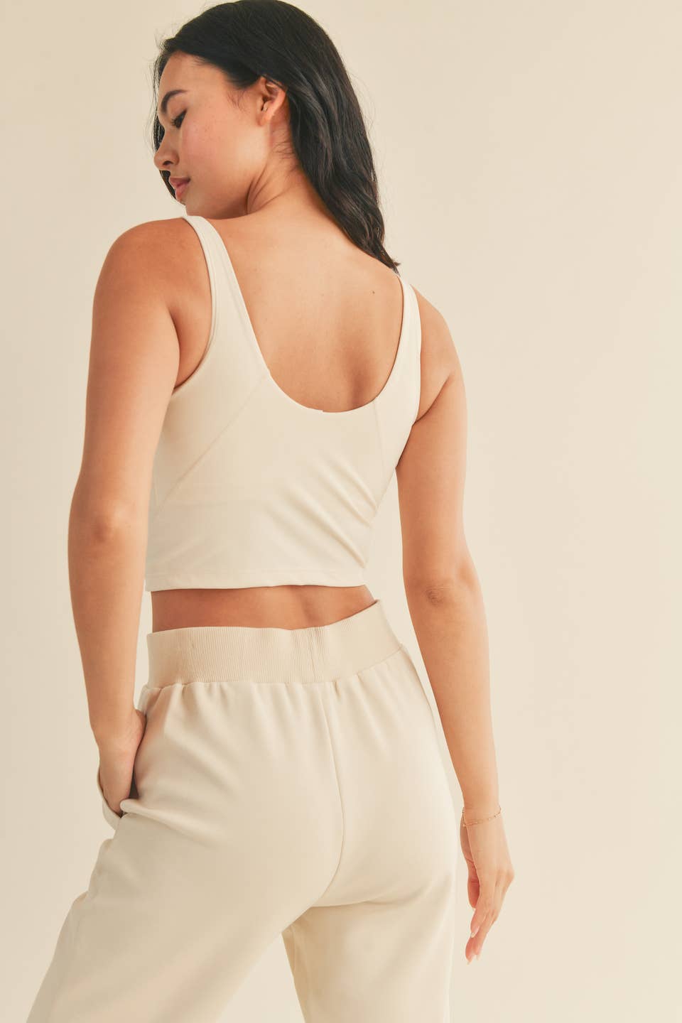 Cream Aligned Performance Cropped Tank Top