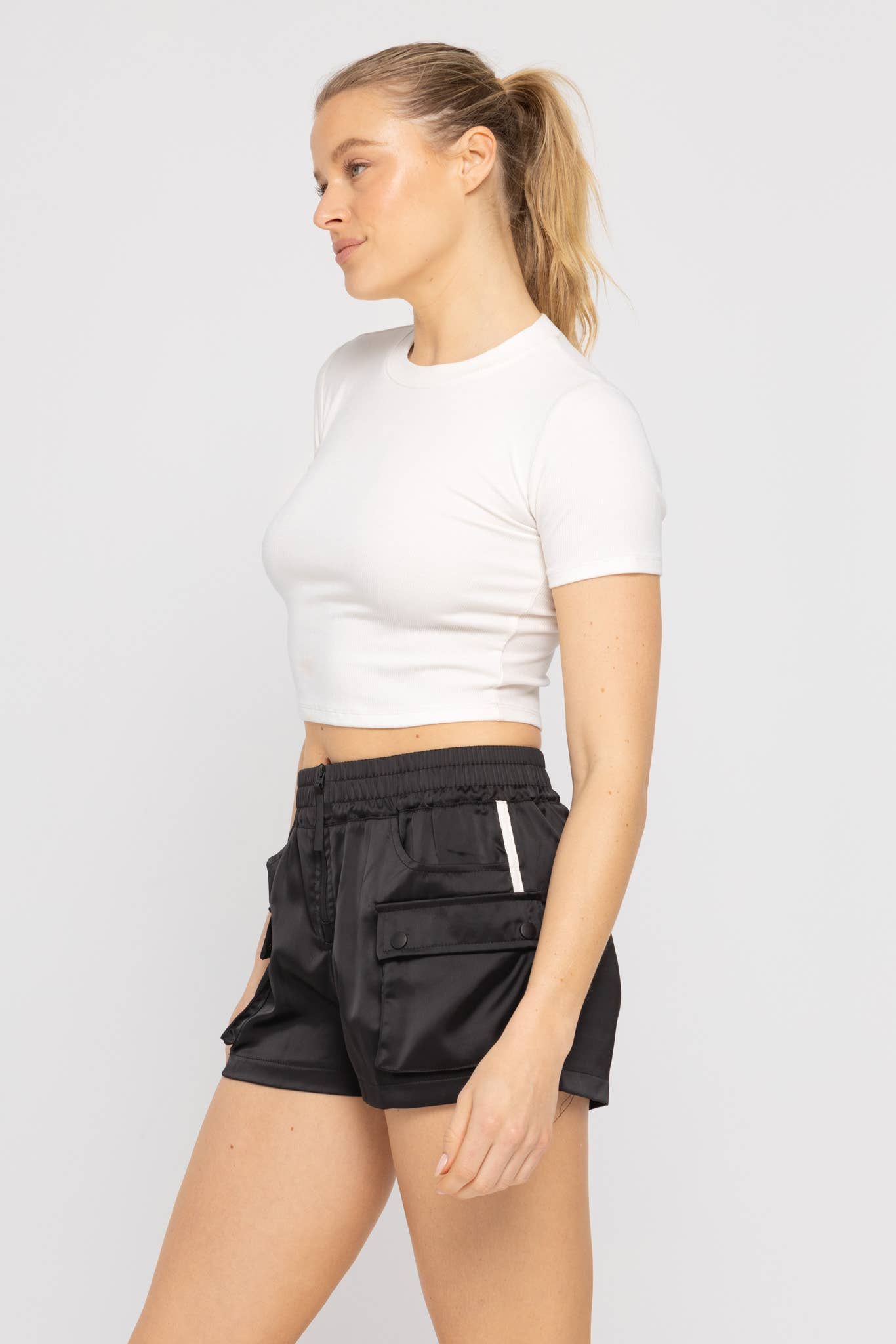 Essential Micro-Ribbed Cropped Athleisure Tee