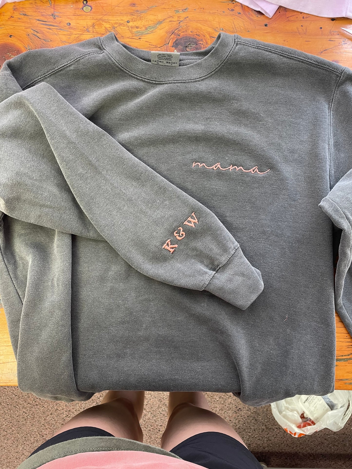 Mama Crewneck